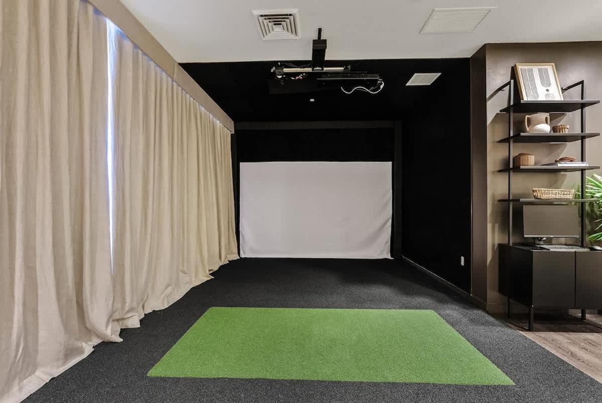 Apartemen Sky Terrace Dt Highrise, Gym, Pool, Parking, W-d,golf Phoenix